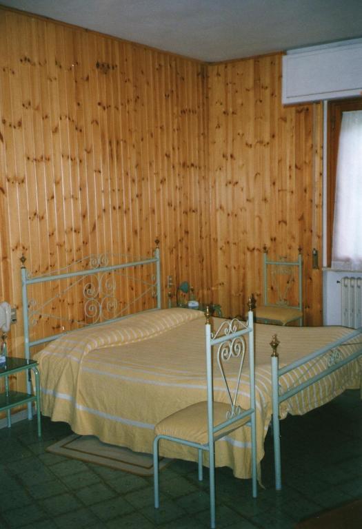 Albergo Padellino Vaglia  Bilik gambar